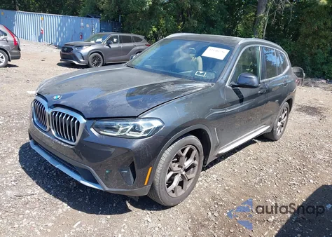 2022 BMW X3 xDrive30I z USA, uszkodzony, nr VIN 5UX53DP08N9M95947